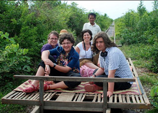 Incredible “Bamboo train” in Cambodia