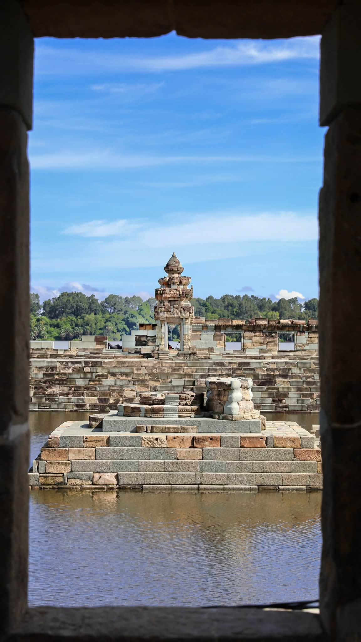 West Mebon